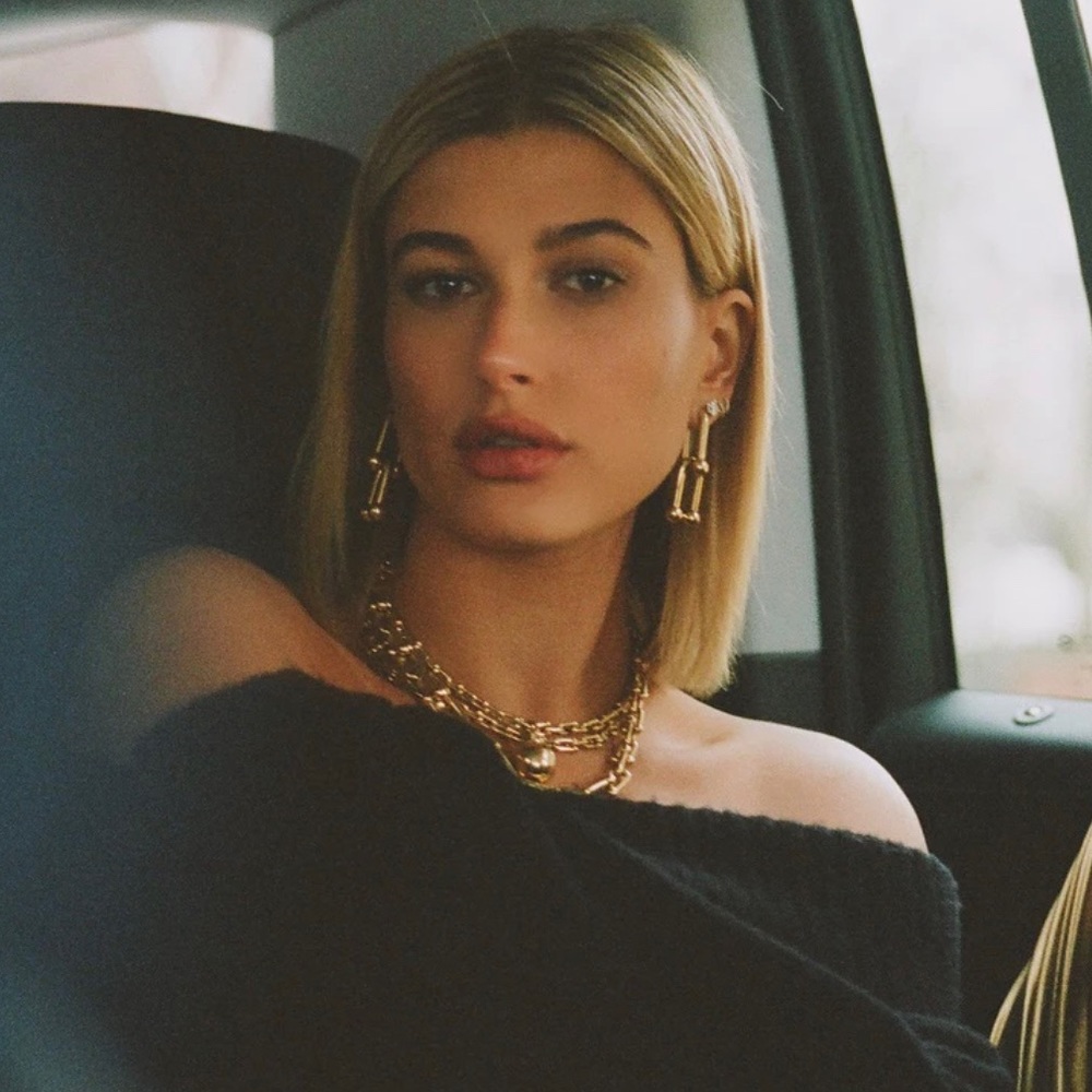 🍯 NWT- Gold Chunky Drop Link Earrings 🍯